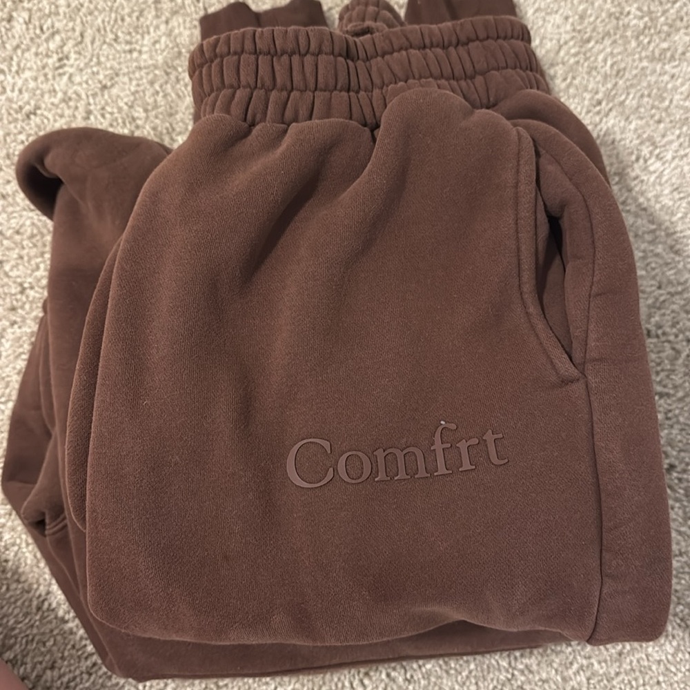 Comfit Women's Brown Hoodie